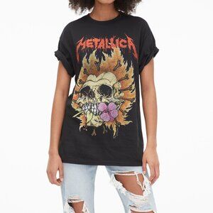 Aeropostale Official Metallica Flaming Skull Boyfriend Graphic Tee New With Tags